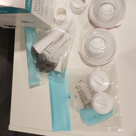 Nanobebe Feeding Set - Picture 2 of 4